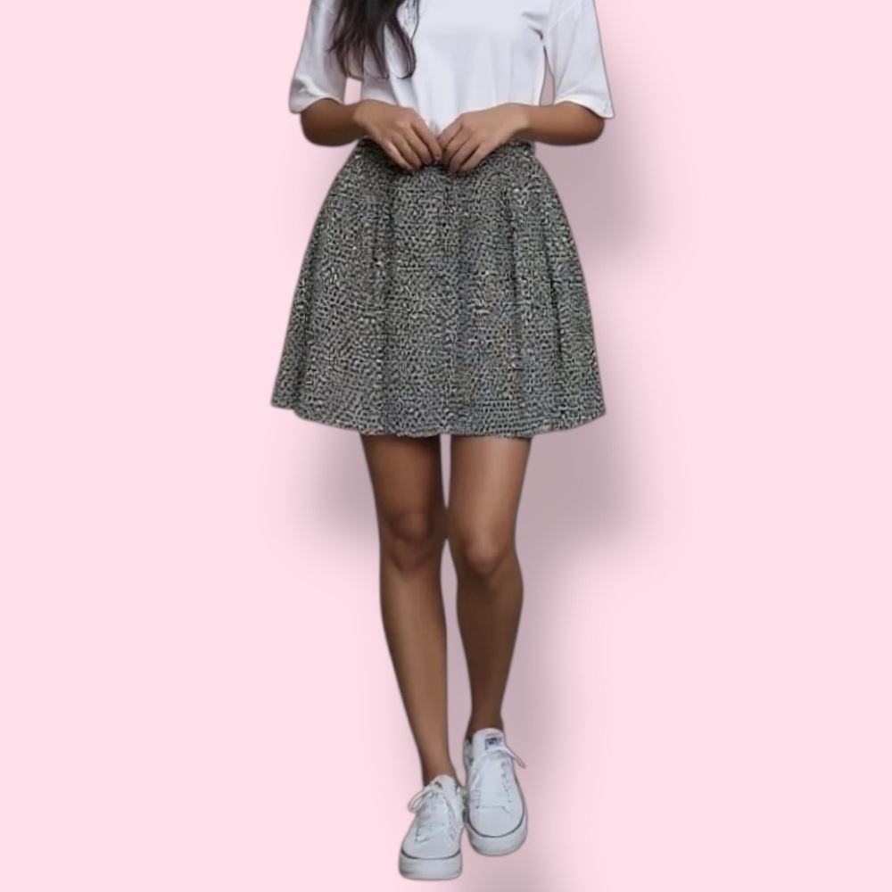 Brandy Melville Floral Daisy Print Skater Skirt - Picture 4 of 5